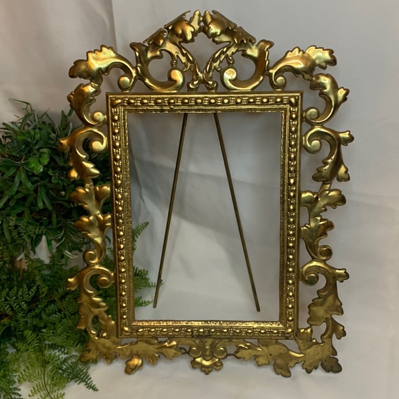 Vintage Rococo style scrolled decorative solid brass  frame - Picture 1 of 15